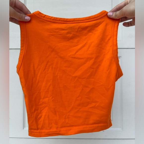 SHEIN Round-Neck Cropped Tank
Size Women’s XS - Picture 2 of 2